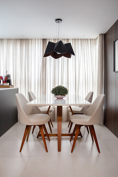 Dani Ferretti Arquitetura + Interiores