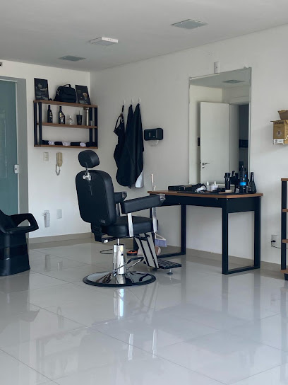 Everton Barber Studio